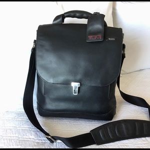 Authentic TUMI briefcase/messenger